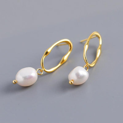 Personality Trend Baroque Irregular Shaped Water Pearl Earrings | MODE BY OH