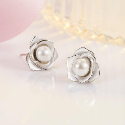 S925 sterling silver camellia pearl earrings | MODE BY OH