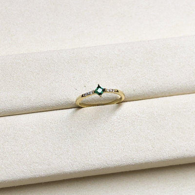 S925 Sterling Silver Small Flexible Emerald Ring - MODE BY OH