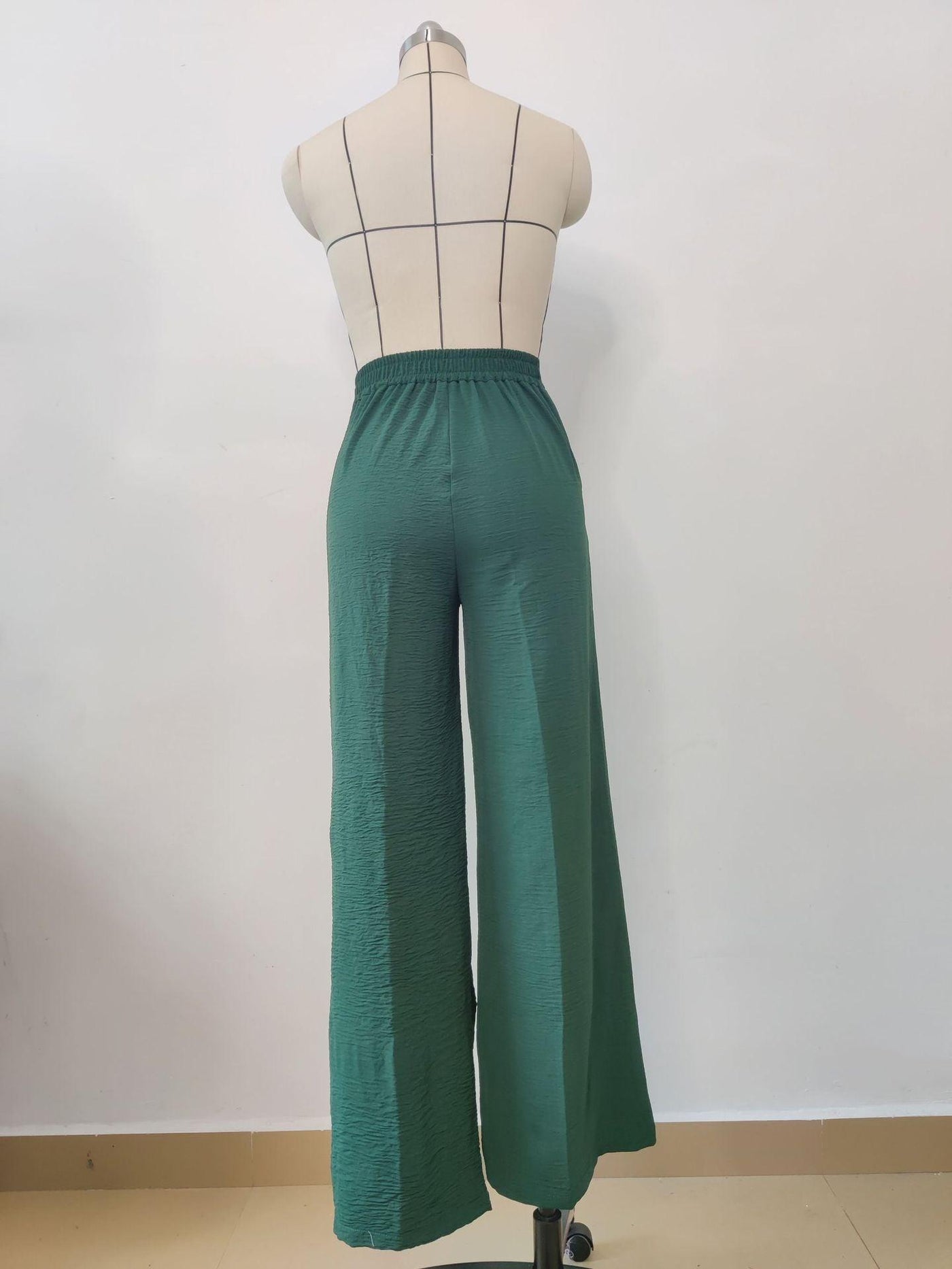 Solid Color Loose Pleated Wide-leg Casual Pants | MODE BY OH