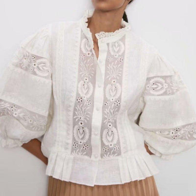 Lace Embroidered Bubble Sleeved Loose Blouse | MODE BY OH